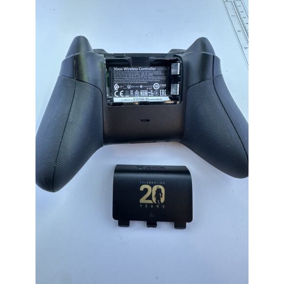 Halo Infinite 20th Anniversary Limited Edition Controller Xbox Series X|S - Picture 3 of 5